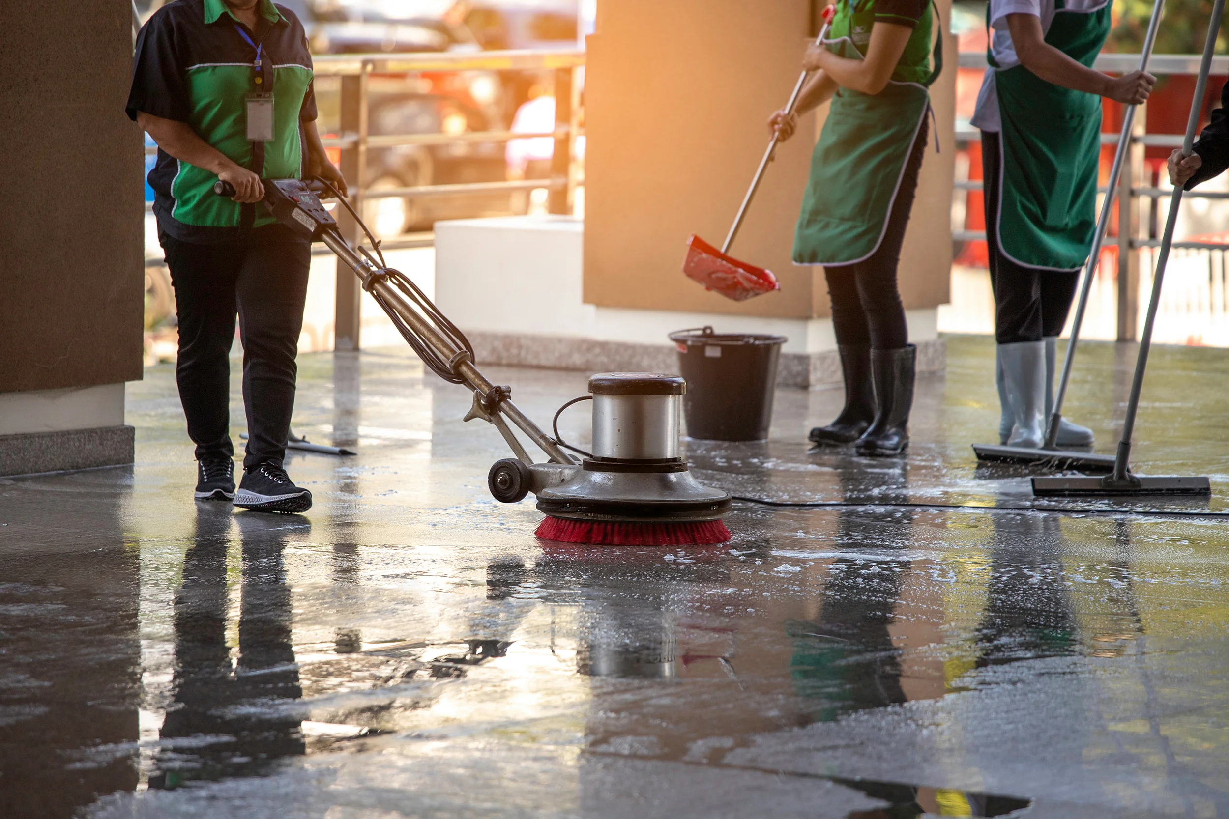 Why Your Home or Office Needs Professional Deep Cleaning Services Regularly